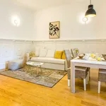 Rent 1 bedroom apartment of 70 m² in porto