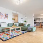 Miete 4 Schlafzimmer wohnung von 135 m² in Düsseldorf