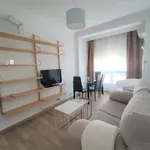 Alquilar 3 dormitorio apartamento en  Mairena del Aljarafe