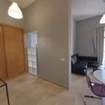 Rent 1 bedroom apartment of 732 m² in Málaga