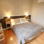 Alquilo 5 dormitorio apartamento de 165 m² en Barcelona']