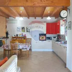 Rent 4 bedroom house of 130 m² in Manfredonia