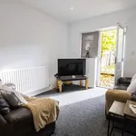 Rent 5 bedroom flat in West Midlands