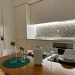 Rent 1 bedroom apartment of 50 m² in Porto