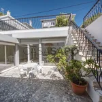 Rent 4 bedroom house of 200 m² in Lisbon