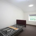 Rent 2 bedroom flat in Mole Valley