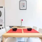 Rent 3 bedroom apartment in milan