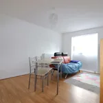 Rent 3 bedroom flat in North East England