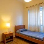 Rent a room in lisbon