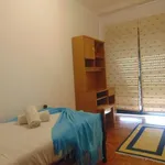 Rent 2 bedroom apartment in porto