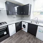 Rent 6 bedroom house in Leeds