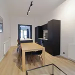 Huur 1 slaapkamer appartement van 90 m² in brussels