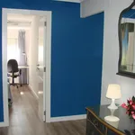 Rent 4 bedroom apartment in Valencia