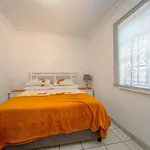 Rent 1 bedroom apartment in Roodepoort