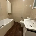 Rent 5 bedroom apartment in Valencia