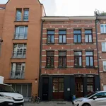 Huur 3 slaapkamer appartement van 140 m² in Antwerpen