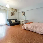 Rent 5 bedroom apartment in Valencia