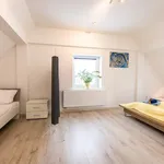 Miete 2 Schlafzimmer wohnung von 70 m² in Augsburg