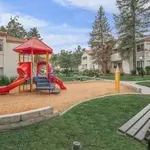 Rent 1 bedroom apartment in Santa Clarita