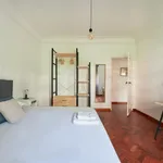 Rent 7 bedroom apartment in Lisbon