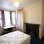 Rent 4 bedroom house in Coventry