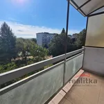 Pronajměte si 3 ložnic/e byt o rozloze 76 m² v Opava