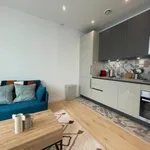 Rent 2 bedroom apartment in Paris