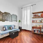 Rent 2 bedroom apartment of 72 m² in Milano