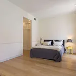 Rent 1 bedroom apartment of 102 m² in lisbon