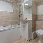 Rent 2 bedroom flat in West Midlands