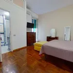 Rent 4 bedroom apartment of 160 m² in rome