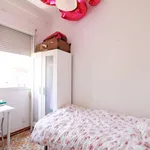 Rent a room of 90 m² in barcelona