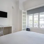 Rent 7 bedroom apartment in Lisbon