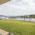 Rent 2 bedroom apartment of 52 m² in Porto