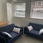 Rent 2 bedroom flat in Hull