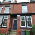 Rent 1 bedroom student apartment in Leeds