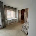 Alquilo 2 dormitorio apartamento de 153 m² en Marbella