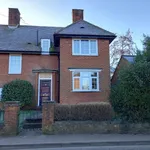 Rent 3 bedroom flat in South East England