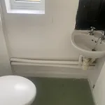 Rent 3 bedroom apartment in Wales