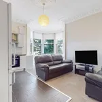 Rent 4 bedroom flat in Paisley