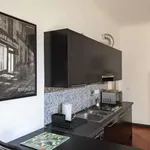 Rent 2 bedroom apartment in genoa