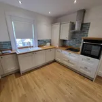 Rent 4 bedroom flat in Newport