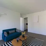 Rent 1 bedroom apartment in paris