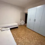 3-room flat piazza Papa Giovanni XXIII 3, Centro, Torre Boldone