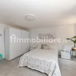 Rent 3 bedroom house of 100 m² in Maccagno con Pino e Veddasca