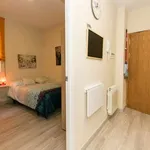 Rent a room of 65 m² in granada