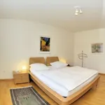 Miete 2 Schlafzimmer wohnung von 753 m² in Zurich