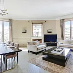 Rent 2 bedroom apartment of 1625 m² in Paris