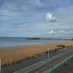 Rent 2 bedroom flat in Brighton