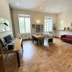 Rent 5 bedroom apartment of 164 m² in Roma